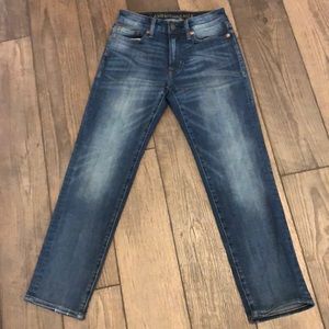 AE slim straight jeans 26x28